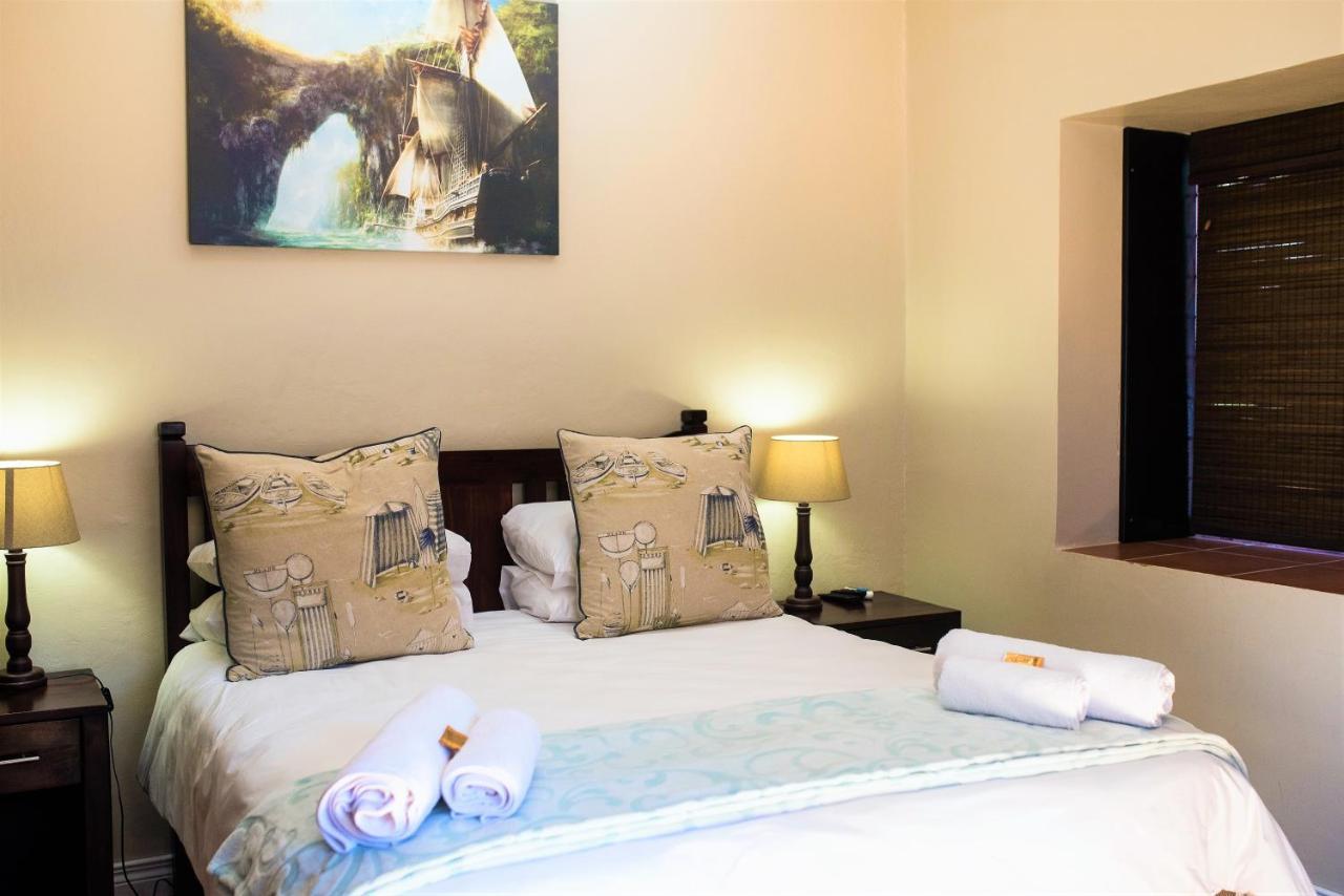 The Tides Inn Bed And Breakfast 다반 외부 사진