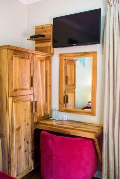 The Tides Inn Bed And Breakfast 다반 외부 사진